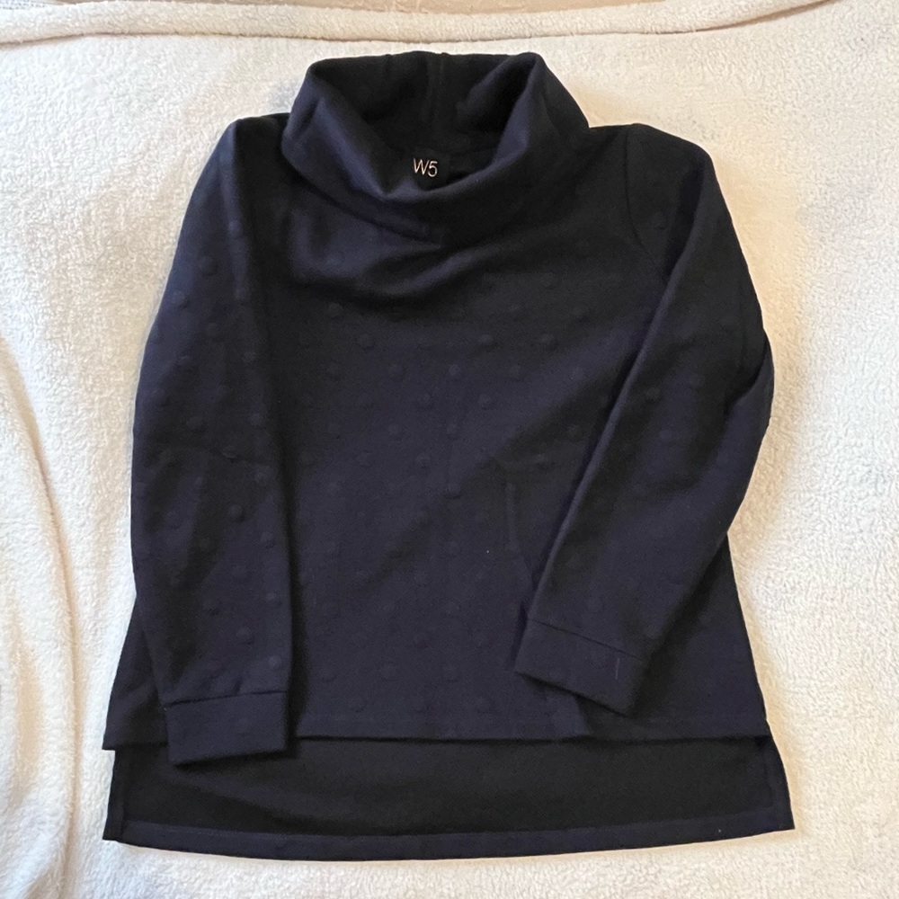 Raised Dot High/Low Cowl neck
